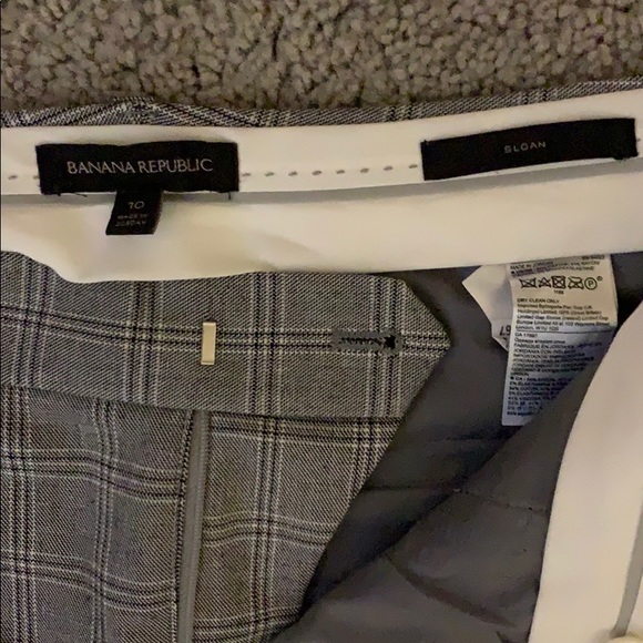 Banana Republic Grey Plaid Sloan Pant - Picture 3 of 6
